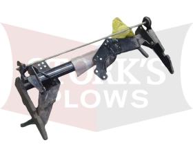 25012109 Hiniker Mount QH 2004-2015 Nissan Titan 4x4