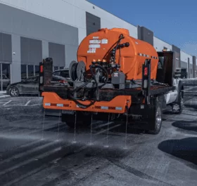 IMT300G Camion Ice Master T-series Gas Powered Salt Brine Sprayer 300 Gallon Truck