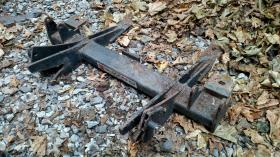 USED B30042 99-2002 Chevy GMC 2500/3500 Blizzard Power Hitch Truck Plow Mount HD
