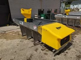 Meyer PV-E 8' Elite Briggs & Stratton Motor Stainless Steel Pickup Salt Spreader 
