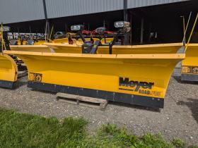 NEW Demo 9' Meyer Road Pro 32 Series Contractor Snow Plow Plus mount round plug 
