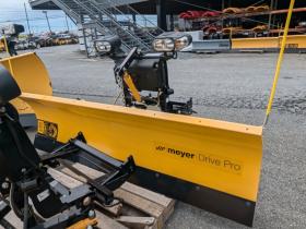 Demo Model Drive Pro 7'6 Meyer SUV / half ton Pickup Personal Plow SOS