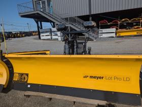 New 7'6 Lot Pro LD LED lights  Meyer Plow Plus mount Half ton 1500 Truck