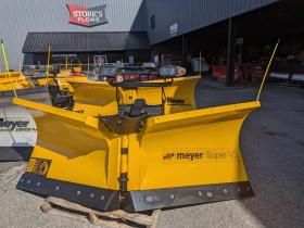 New Demo Meyer Steel SV3 V plow 8'6 Meyer Super Plus Plow LED lights