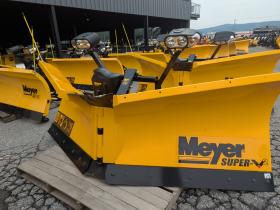 New Complete 9'6 Meyer Super SV2 Plus Plow V-Plow  Round Plug