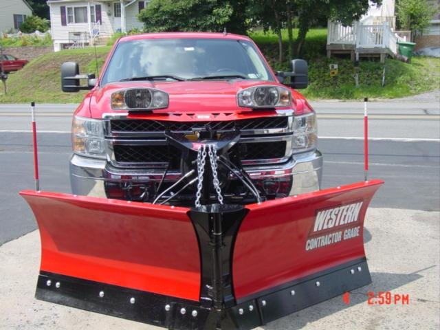 Western MVP Plus 8 1/2 (8 6) Steel V-Plow Ultramount Snow Plow