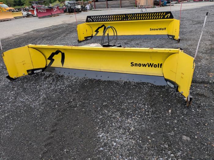Used QP-138 Snowwolf Quattro wing Plow Pusher 138" 