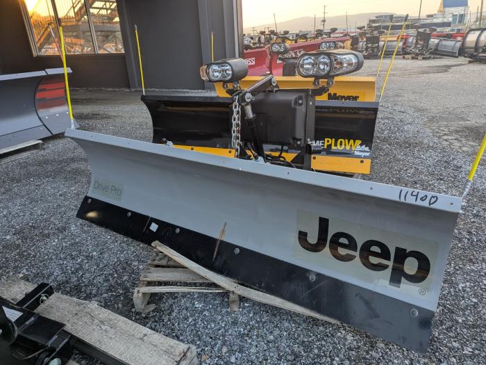 New Scratch and dent Jeep Branded  Meyer 6'8 Drive Pro SOS IM 6'8 Personal Plow