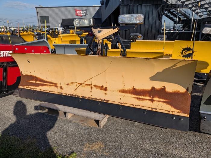 Used 9' HD Fisher MM2 3 Plug 1 Ton Truck Used Plow Complete Setup 