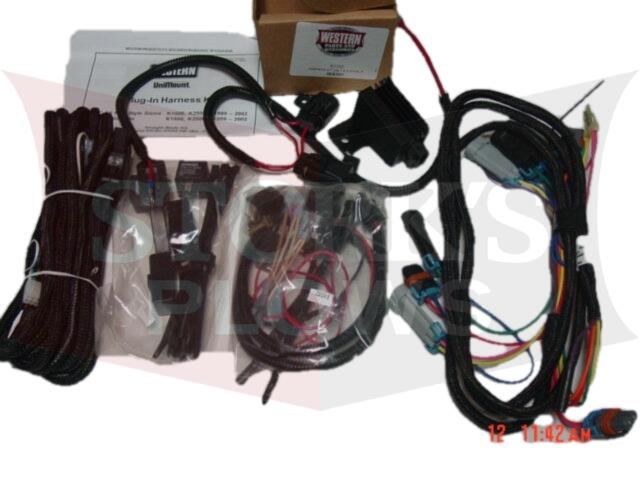 63392 Western Unimount 99-02 Chevy GMC HB3-HB4 9 Pin Control Wiring Harness Fisher 26070